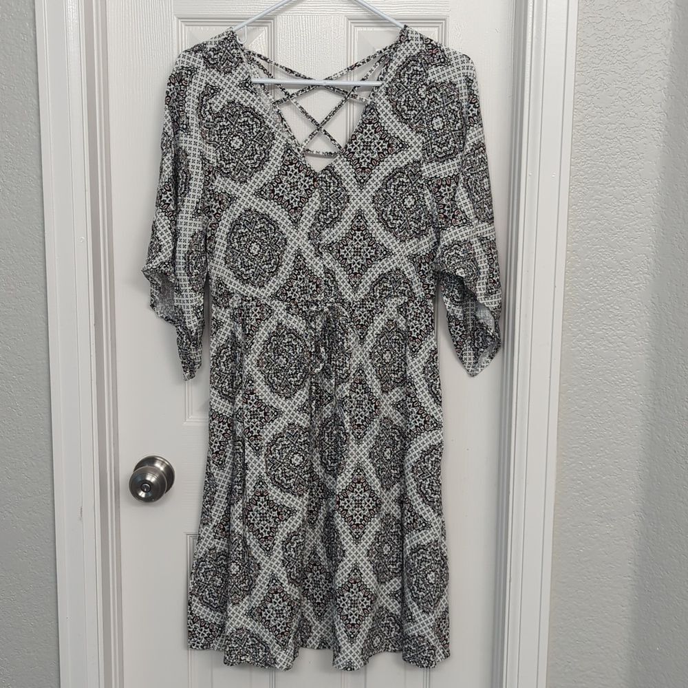 Torrid Printed Rayon Lattice Back V-Neck Dress Plus Size 00 / 10